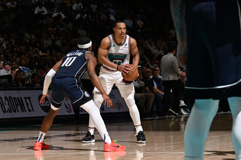 起初被寄予 起初被寄予